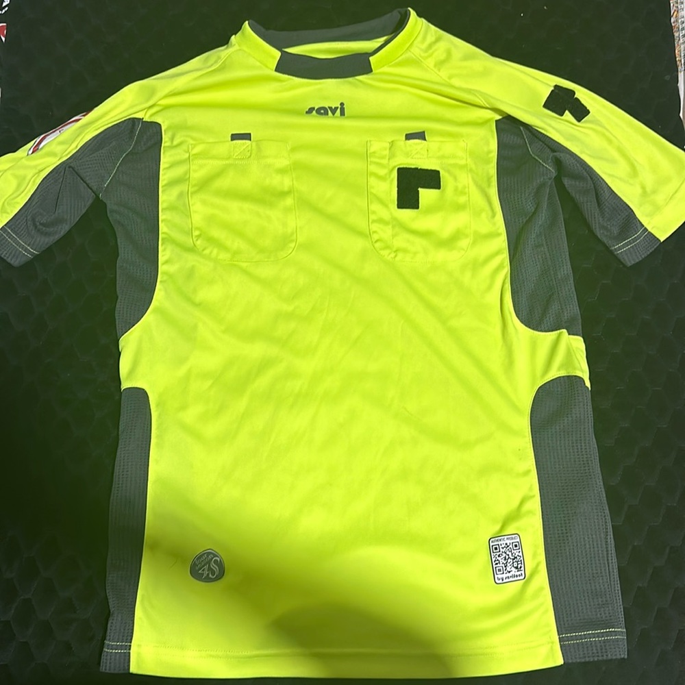 Soccer shirt,size:S,Colors:black yellow